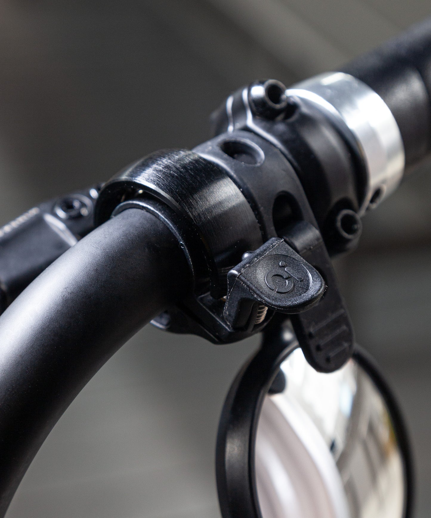 KNOG Qi CLASSIC BELL SMALL